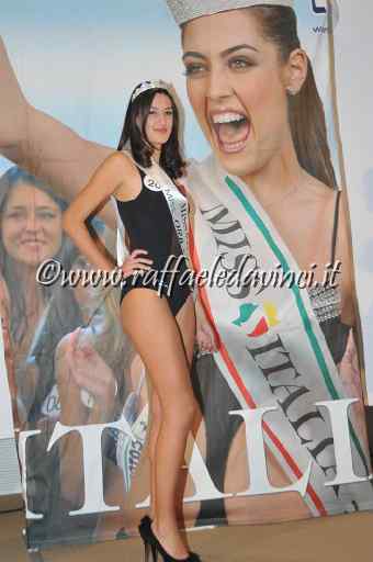 Prima Miss dell'anno 2011 Viagrande 9.12.2010 (885).JPG